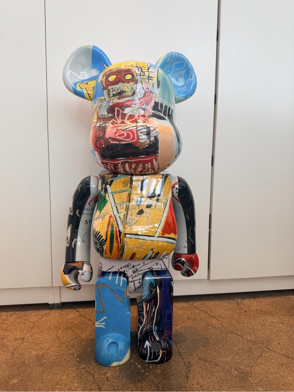 Bearbrick Jean - Michel Basquiat Special - Picture 3 of 13